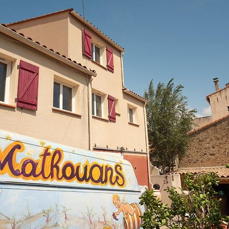 Gite Les Mathouans Latour-de-France Eksteriør bilde